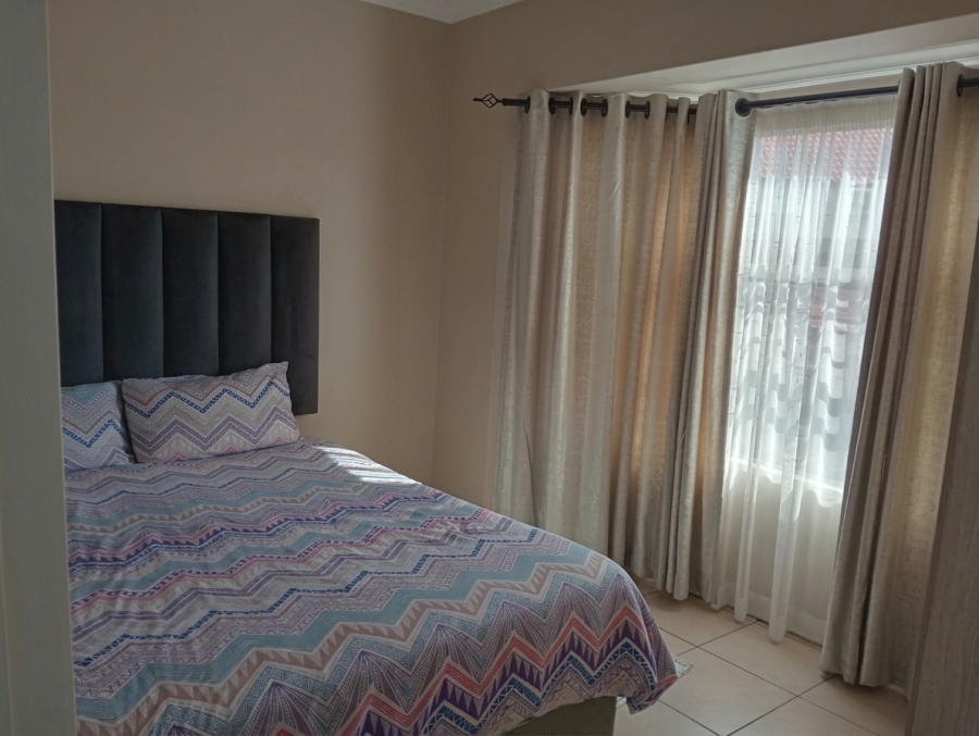 To Let 3 Bedroom Property for Rent in Waterval East North West